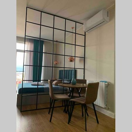 Geverse Apartment บาทูมิ ภายนอก รูปภาพ