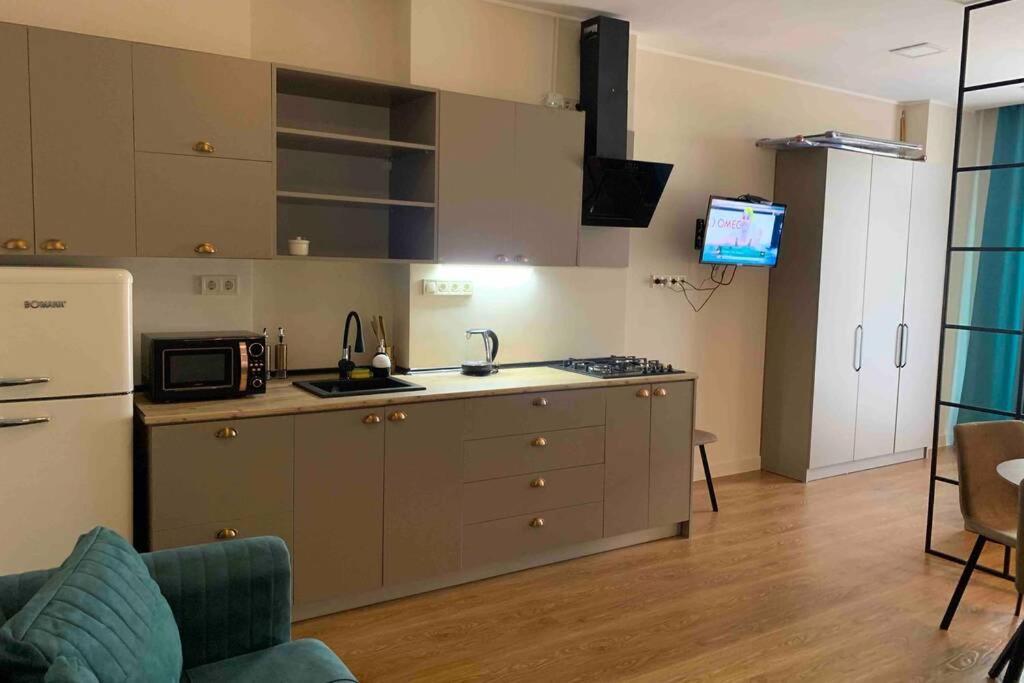 Geverse Apartment บาทูมิ ภายนอก รูปภาพ